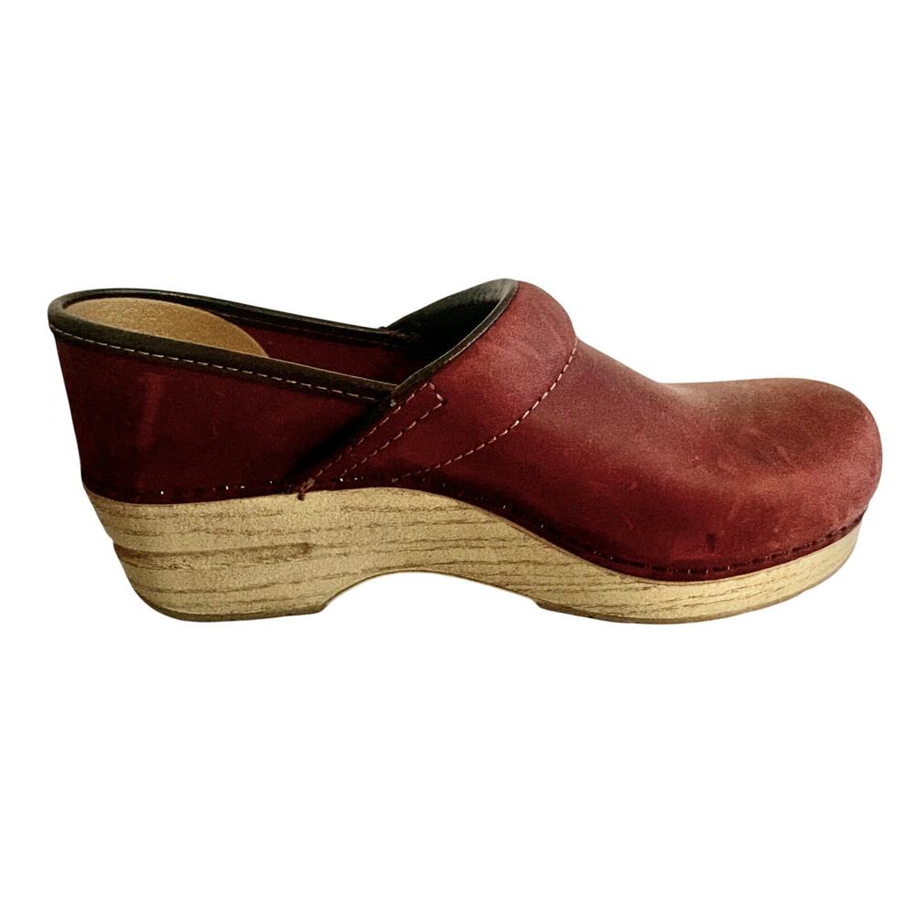 Dansko Professional Burgundy Oiled Leather Wedge Clog Slip On Shoes Preppy